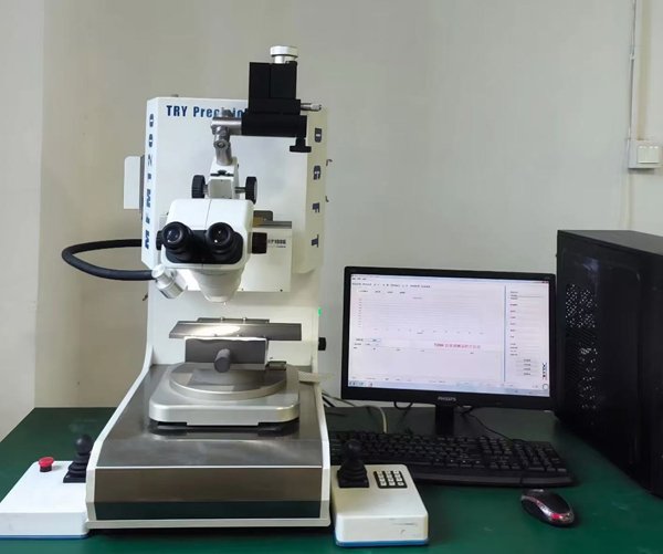 Wire pull testing equipment